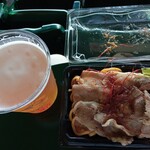 阪神甲子園球場 - キリン一番搾り生ビール、藤浪の牛カルビ焼きそば