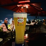 CÉ LA VI - クローネンブルク1664ブラン 250ml 15.00 SGD
            2022年7月21日