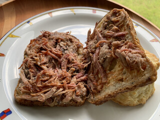 Bread & Coffee by MOTOTECA - 拔絲豬肉三明治