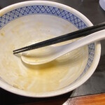 中華そば 四つ葉 - 完食です☆めちゃくちゃ美味しかったぁ(*´ω`*)