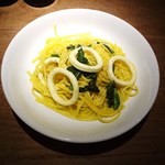 FILO - イカと菜の花のリングイネ