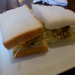 Lontan - 250325のモーニングのコロッケサンド、ソースもかかって美味しかった