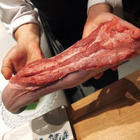 肉割烹 岡田前 - 