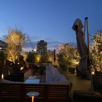 RED ROOM rooftop & grill - 