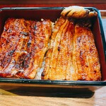 麟 - 鰻重のアップです