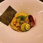 MENSHO - 麺アップ