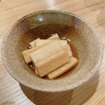 Tachinomizutto - 大根の皮の漬け物、美味しいですよー90円ですけど！