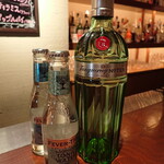 BAR RUDDY - 綺麗な　ボトル