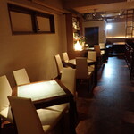 BAR RUDDY - お洒落な　店内