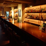 BAR RUDDY - 赤いマホガニー調　LONG TABLE カウンター　圧巻