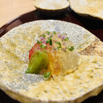 おみ乃 - 蒸し鶏 夏野菜 昆布出汁のジュレ