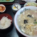 龍勝麺館 - 刀削麺セット（打歯麺）