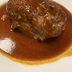 ビストロ石川亭 - メイン:  牛豚キャベツのハンバーグ　デミグラスソース