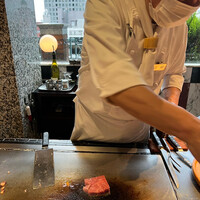 横浜瀬里奈 ステーキドーム - 