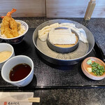 五代目 花山うどん 銀座店 - 