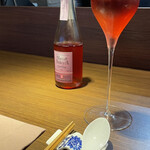 松石 - スパークリングワインの朝日町ワイン マスカットベリーA(1,000円)