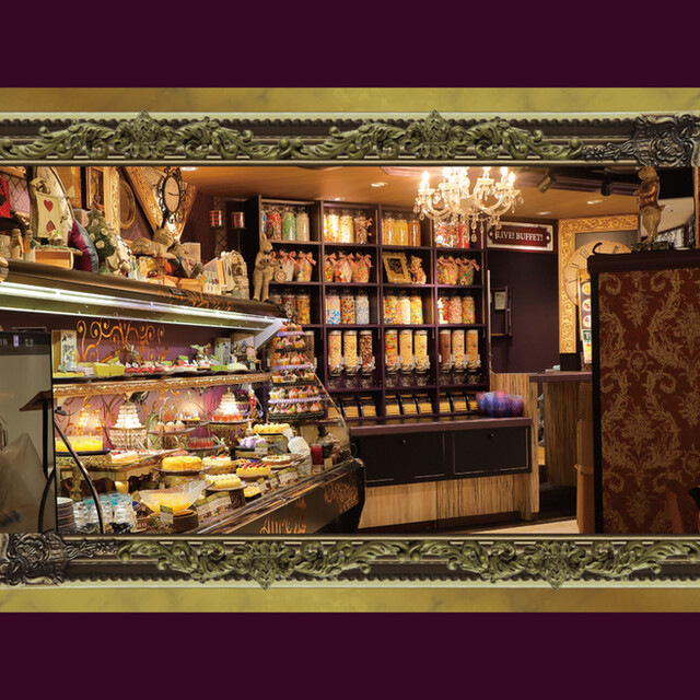 フードコート アリス様 ＆ sweets!sweets! buffet! ALICE 札幌ル・トロワ店 （アンド