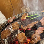 炭火焼肉 やまごろ - 