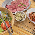 炭火焼肉 やまごろ - 