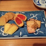 酒菜舎虎純 - 燻製の盛り合わせ
