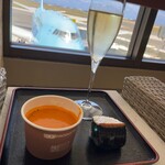 ANA SUITE LOUNGE、ANA LOUNGE - 