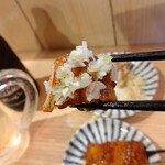 立呑み晩杯屋  - ガツのネギをトッピング