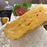 わ楽 - 玉子焼き　オンザライス 