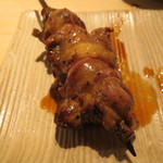 鳥しき - ハツ元1