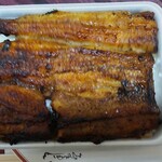 うなぎ 丸富 - うなぎ弁当(大盛) 3100円、タレ 1ヶ 30円