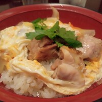 名古屋コーチン・旬菜 一鳳 金山本店 - シメの親子丼