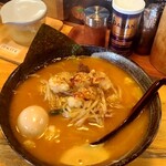 Obihiro Rokki - もつラーメンtp味タマゴ