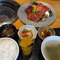 焼肉トラジ 京橋店 -  焼肉トラジ 京橋店 -