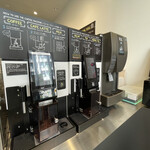 ビオセボン - ドリンク写真:珈琲マシンと製氷機