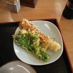 鴻の池 - ちくわ天、菜の花の天ぷら