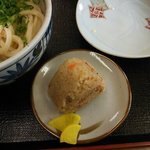 鴻の池 - 炊き込みご飯のおにぎり