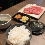 Tsukishimaya - カルビ定食のお肉大盛