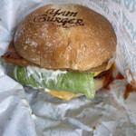 YAMBURGER - ベーコンチーズバーガー