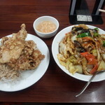 日月潭 - 回鍋飯と若鶏の唐揚げ