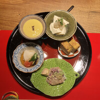 賛否両論 名古屋 - 綺麗な八寸