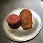 PATISSERIE ASAKO IWAYANAGI - マカロン、マドレーヌ