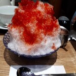 Kurashiki Kohi Ten - シロップをかけた後のかき氷