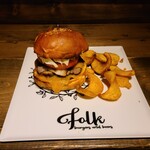 folk burgers&beers - ベーコンチーズバーガー