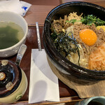 焼肉冷麺やまなか家 - ビビンバ