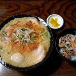 麺や 玄 - 味噌ちゃーしゅー麺・大盛り (アブラ・味玉トッピング) with ミニチャーシュー丼