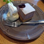 ナンバー ファイブ カフェ - 