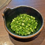 焼肉本家 くれや - ネギたっぷり