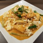 プラスミドx台湾食 - ６豆腐の塩漬け卵炒め・金沙豆腐