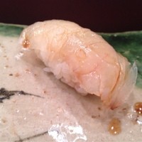 すし処 宮葉 - 昆布でしめた平目