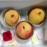 Patisserie Chez KOBE - 【季節限定】
                        ❀『桃のタルト』(918えん)×3
                        
                        