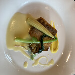 メインダイニングルーム 三笠 - お魚はスズキさん。